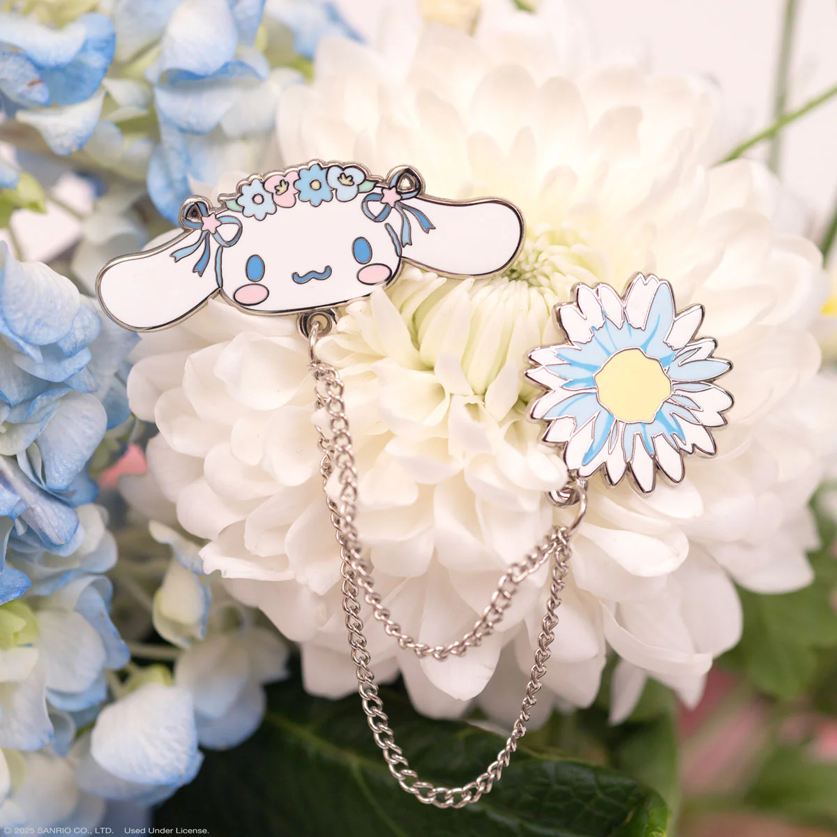 Cinnamoroll JapanLA Floral Lapel Pin