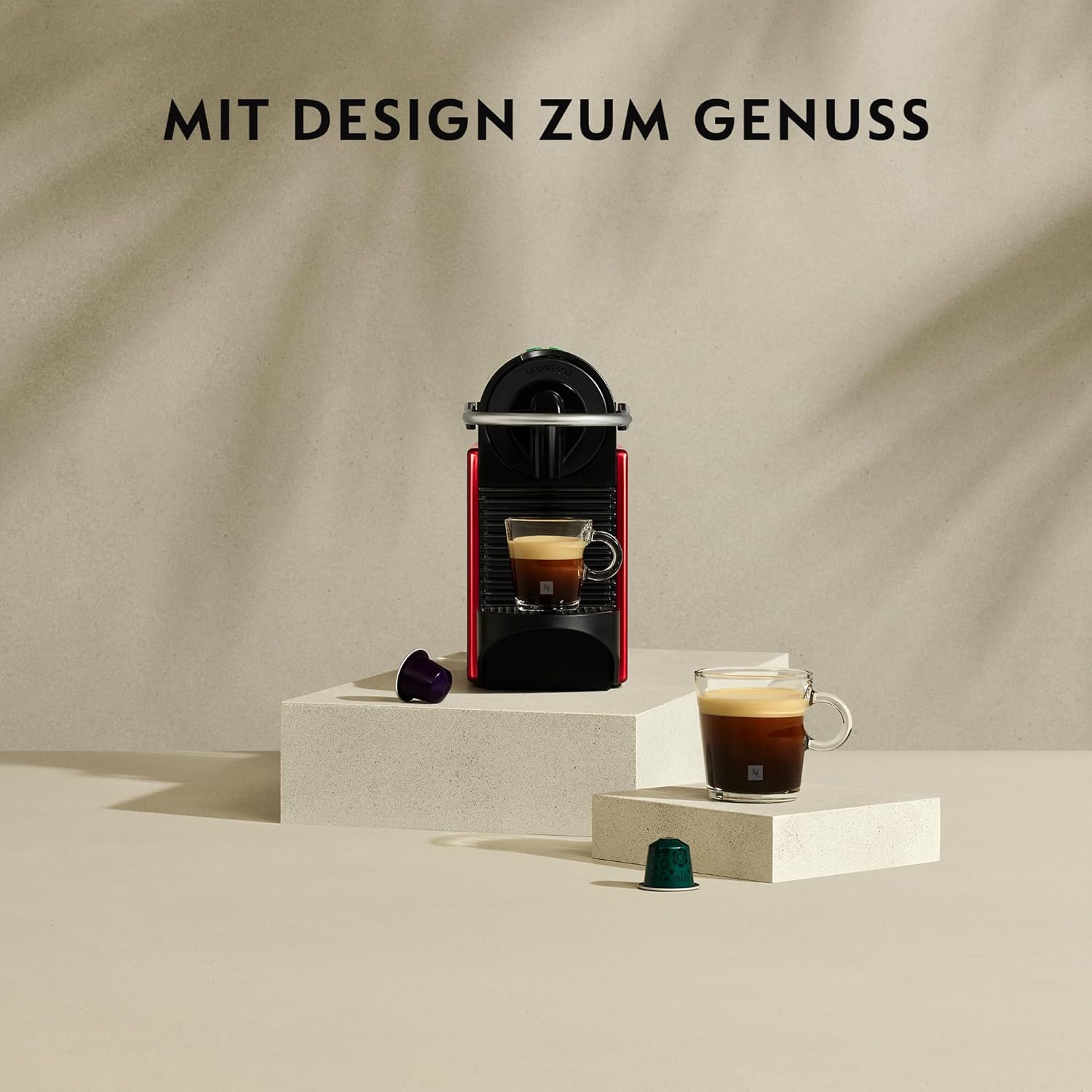 Nespresso Machine à café à capsules DeLonghi EN 124.S Pixie Silver | 1260 W | 0,7 L | Panneaux latéraux à capsules recyclées, métal argenté